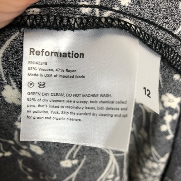 Reformation Harlowe black floral maxi slit dress - Picture 5 of 6